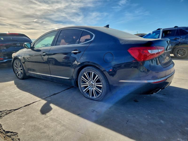 Фото 2 - KIA CADENZA