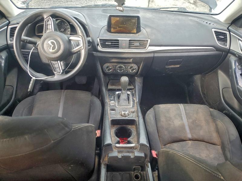 Фото 8 - MAZDA 3