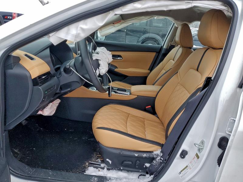 Фото 7 - NISSAN SENTRA