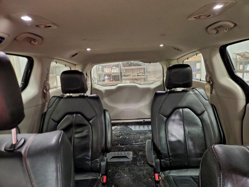 Фото 10 - CHRYSLER PACIFICA