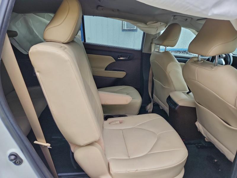 TOYOTA HIGHLANDER 2022 VIN 5TDGZRBH2NS200829