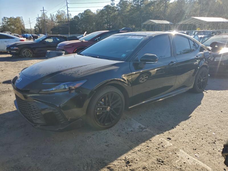 Фото 1 - TOYOTA CAMRY