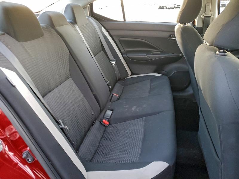 Фото 10 - NISSAN VERSA