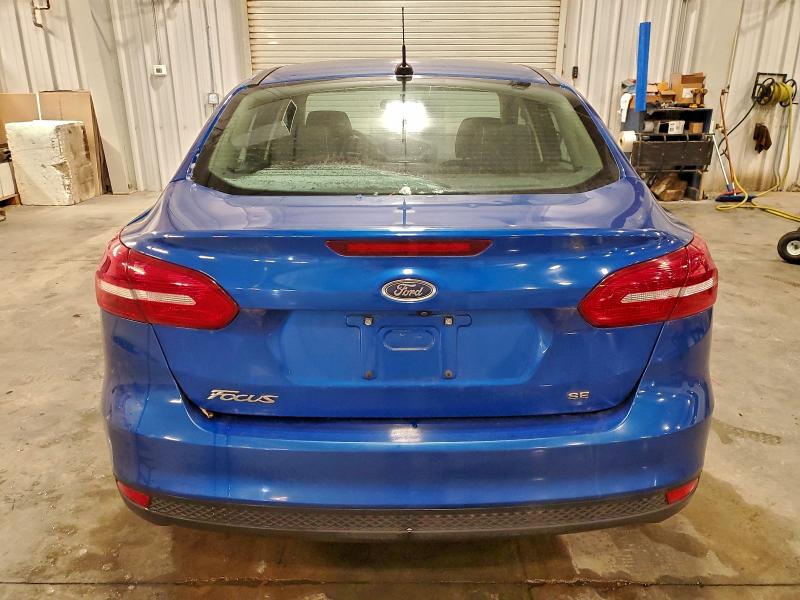 Фото 6 - FORD FOCUS