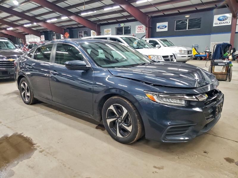 Фото 4 - HONDA INSIGHT