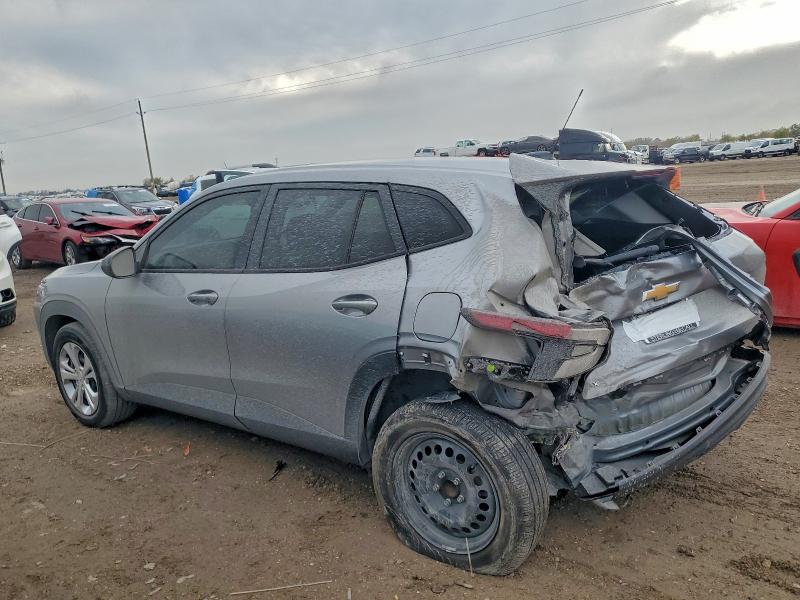 Фото 2 - CHEVROLET TRAX