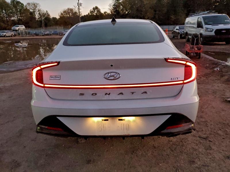 Фото 6 - HYUNDAI SONATA