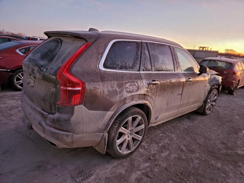 Фото 3 - VOLVO XC90