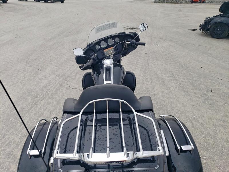 HARLEY-DAVIDSON FL 2015