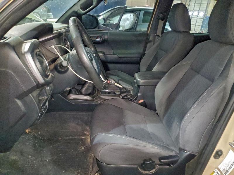 Фото 7 - TOYOTA TACOMA