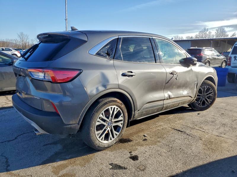 Фото 3 - FORD ESCAPE