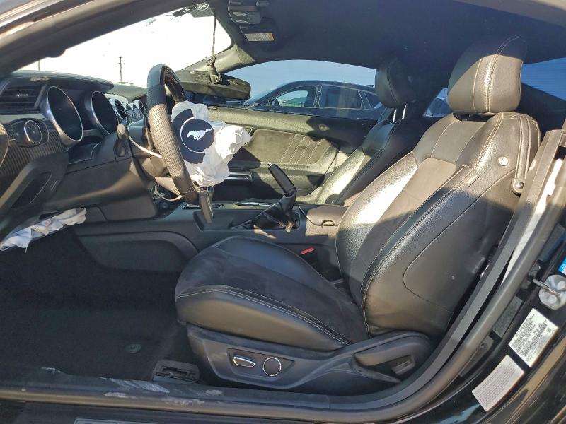 Фото 7 - FORD MUSTANG