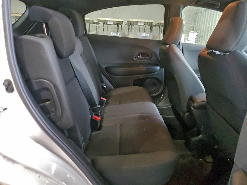 Фото 11 - HONDA HR-V