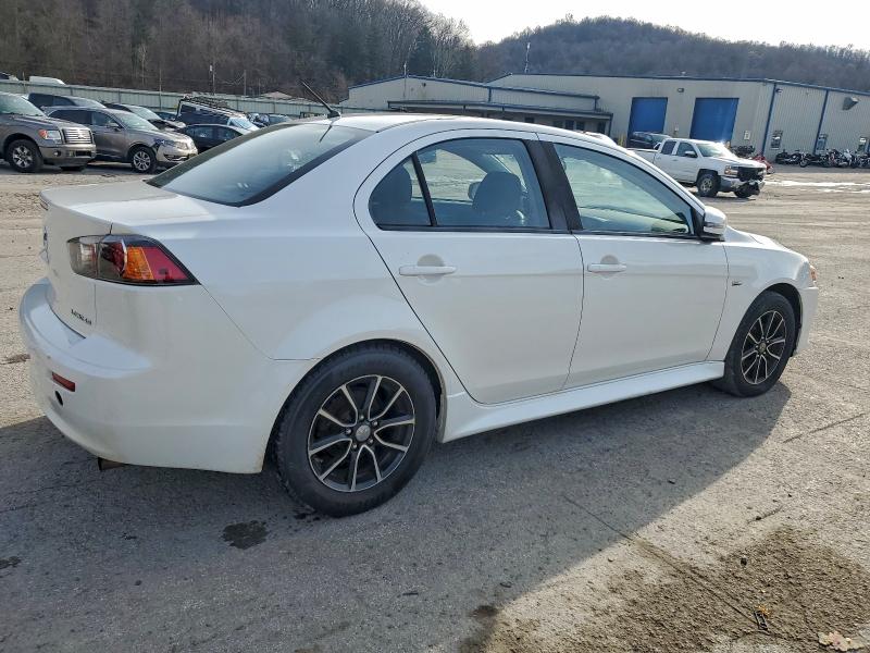 Фото 3 - MITSUBISHI LANCER