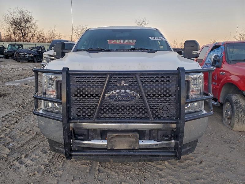 Фото 5 - FORD F350