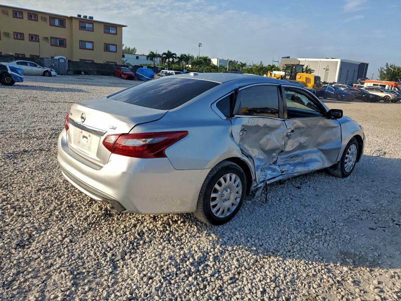 Фото 3 - NISSAN ALTIMA