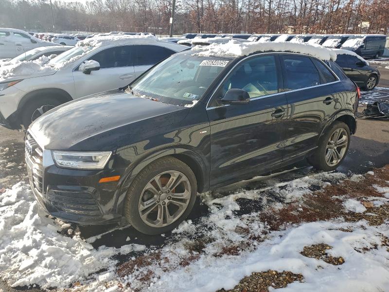 Фото 1 - AUDI Q3