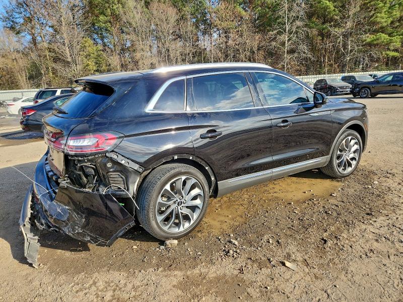 Фото 3 - LINCOLN NAUTILUS