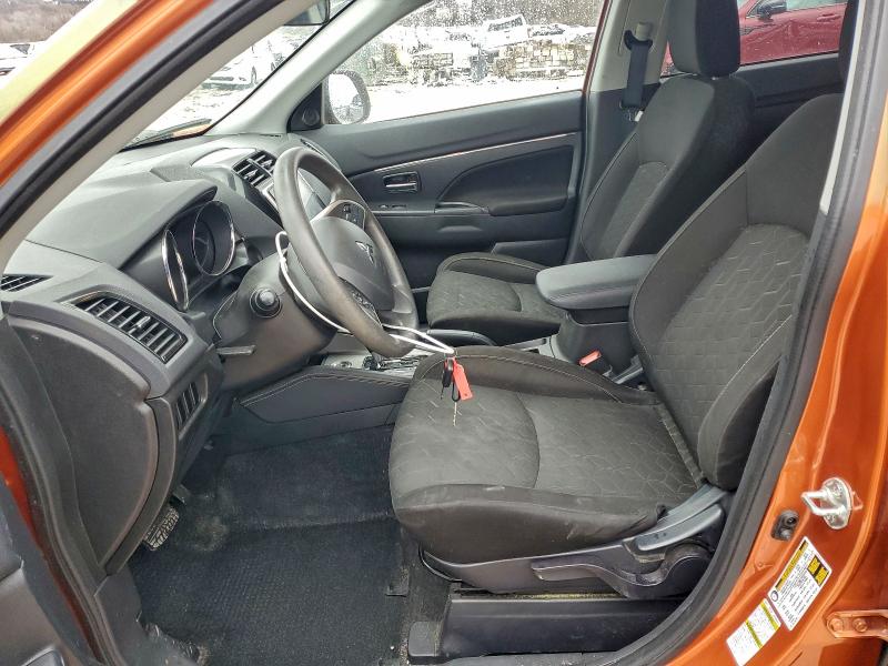 Фото 7 - MITSUBISHI OUTLANDER