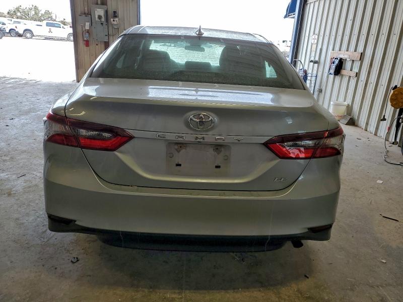 Фото 6 - TOYOTA CAMRY