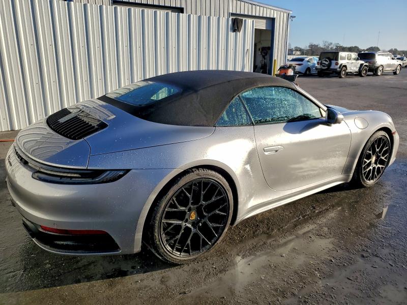 Фото 3 - PORSCHE 911