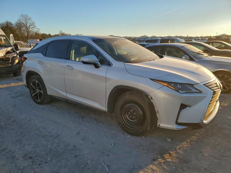 Фото 4 - LEXUS RX350