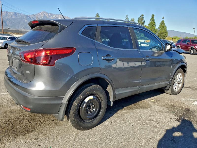 Фото 3 - NISSAN ROGUE