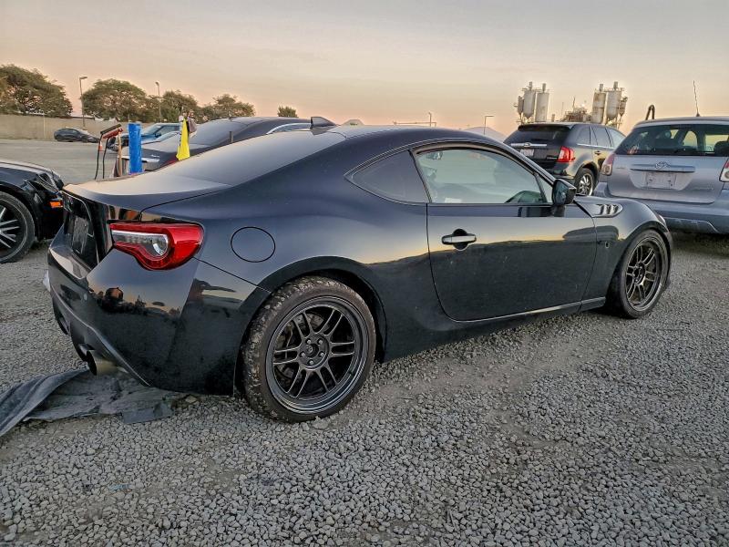 TOYOTA 86 2017 VIN JF1ZNAA15H9701636