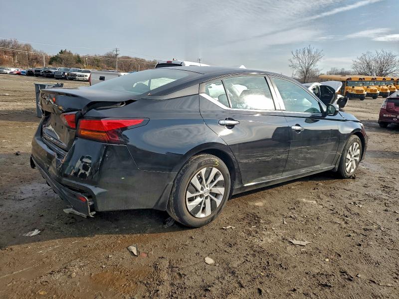 Фото 3 - NISSAN ALTIMA