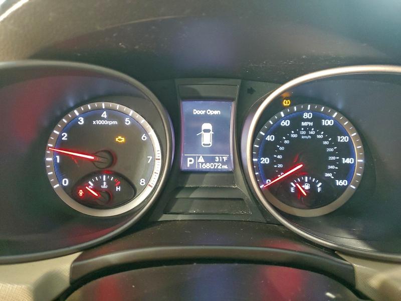 Фото 9 - HYUNDAI SANTA FE