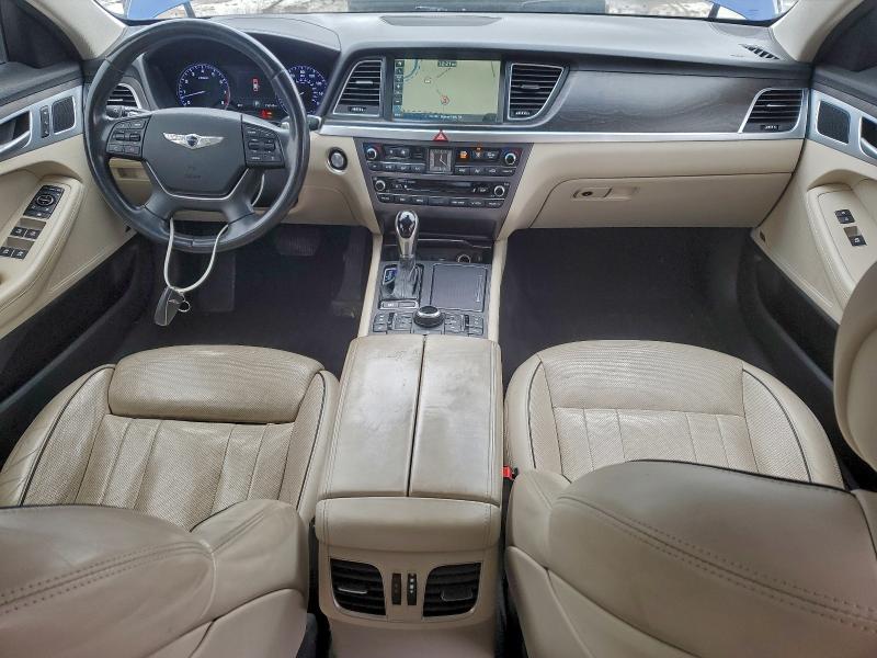 Фото 8 - HYUNDAI GENESIS