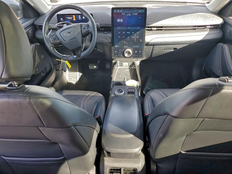 Фото 8 - FORD MUSTANG