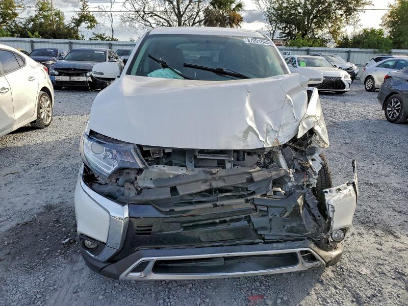 Фото 5 - MITSUBISHI OUTLANDER