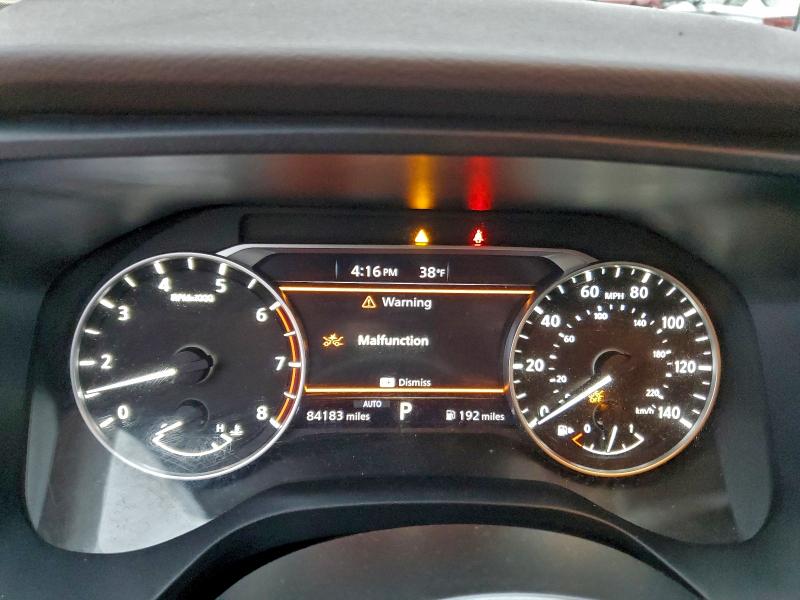 Фото 9 - NISSAN ROGUE