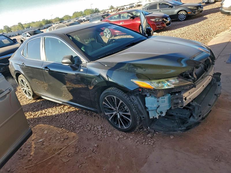 Фото 4 - TOYOTA CAMRY