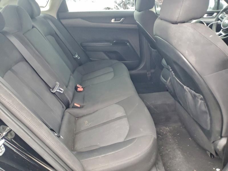 Фото 10 - KIA K5