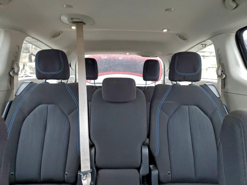 Фото 10 - CHRYSLER PACIFICA