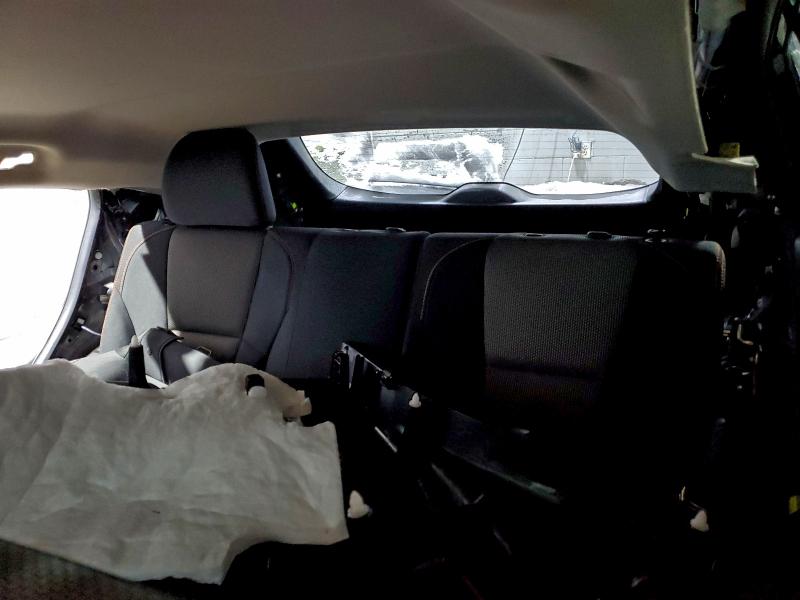 Фото 10 - SUBARU CROSSTREK