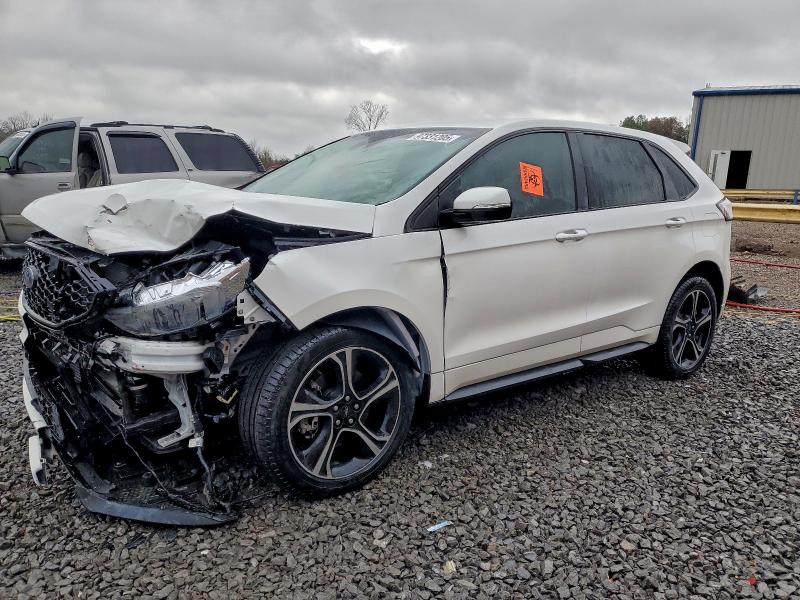 Фото 1 - FORD EDGE