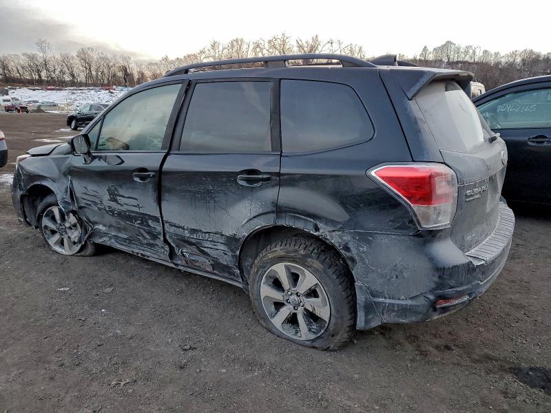 Фото 2 - SUBARU FORESTER