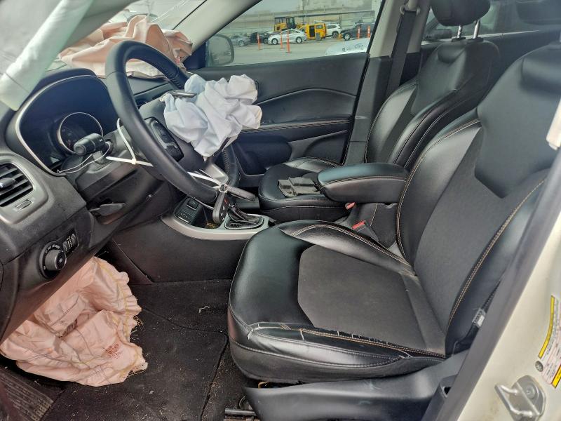 Фото 7 - JEEP COMPASS