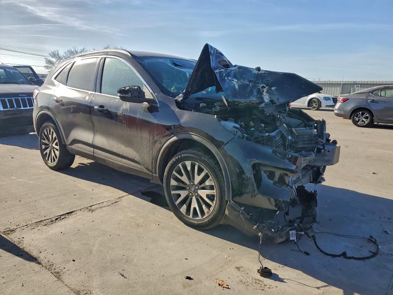 Фото 4 - FORD ESCAPE