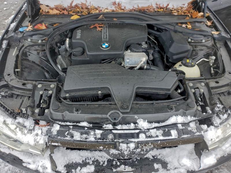 Фото 11 - BMW 3 SERIES