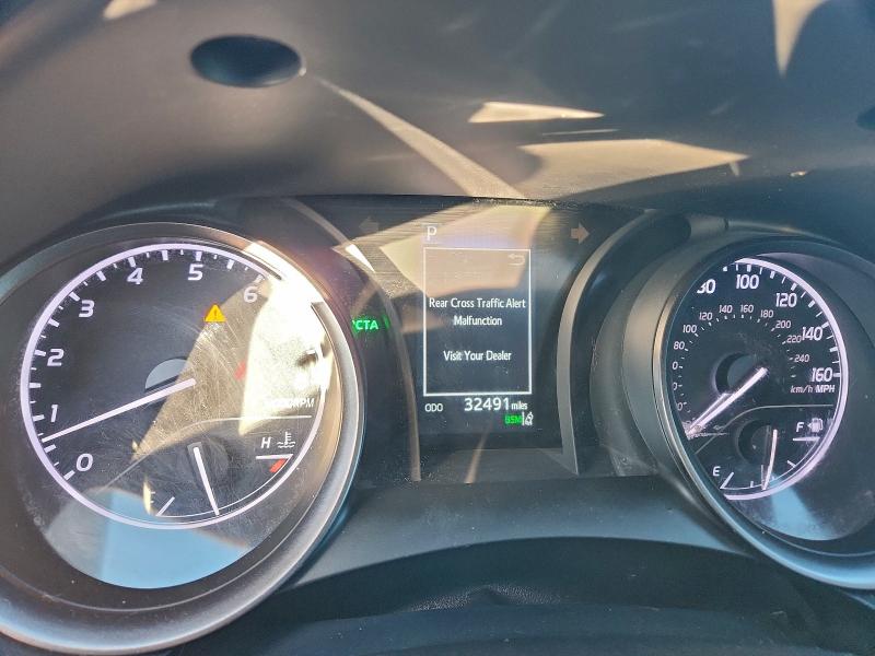 Фото 9 - TOYOTA CAMRY