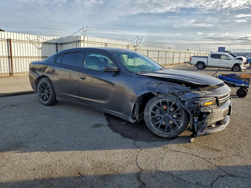 Фото 4 - DODGE CHARGER