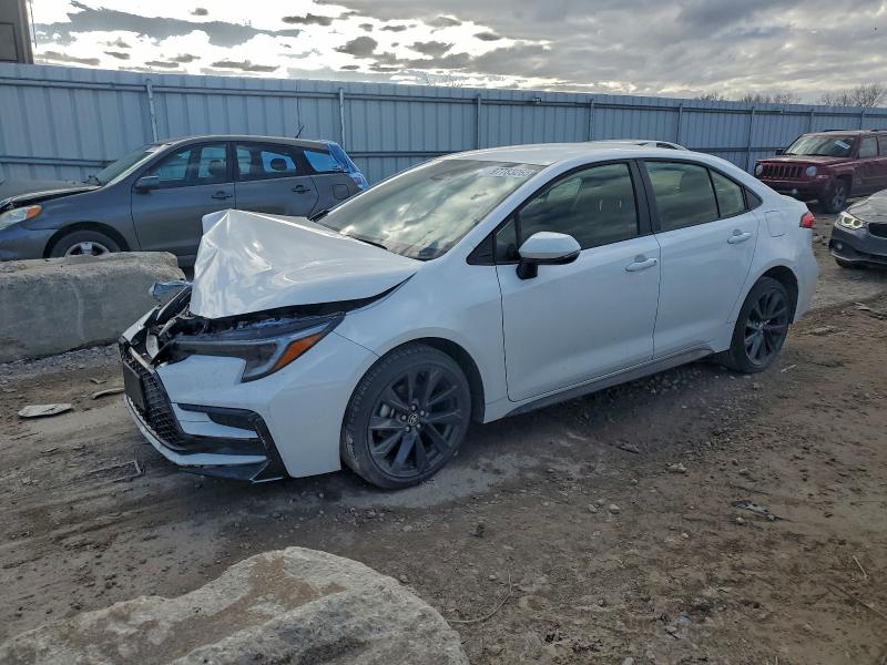 Фото 1 - TOYOTA COROLLA