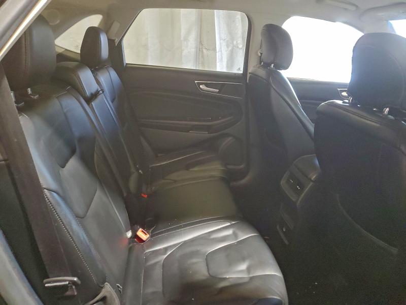 Фото 11 - FORD EDGE