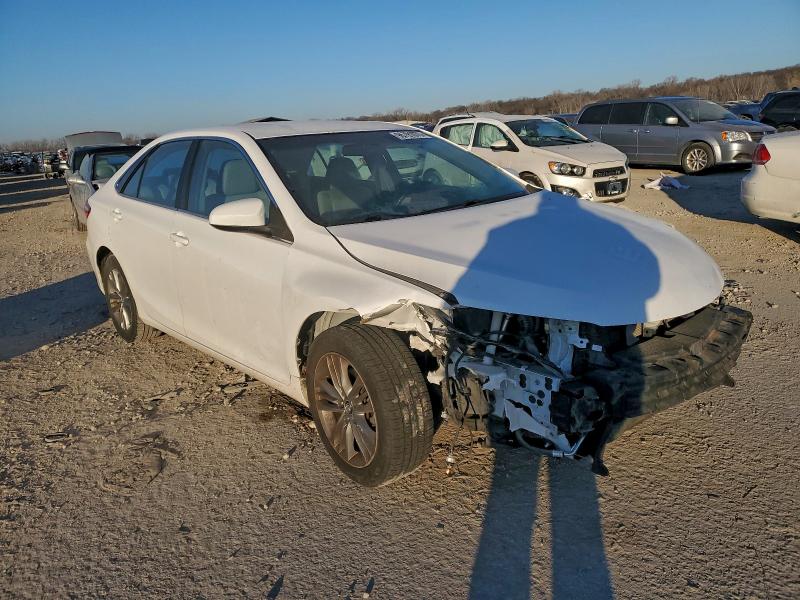 Фото 4 - TOYOTA CAMRY