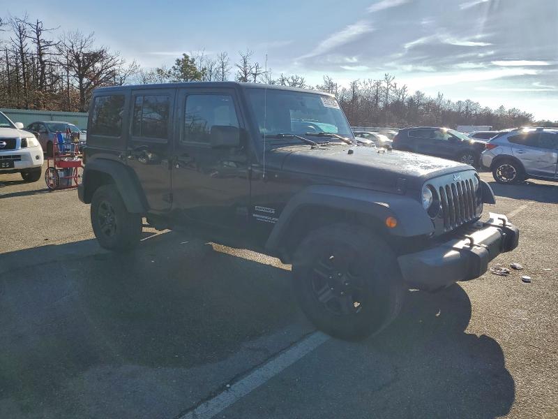 Фото 4 - JEEP WRANGLER