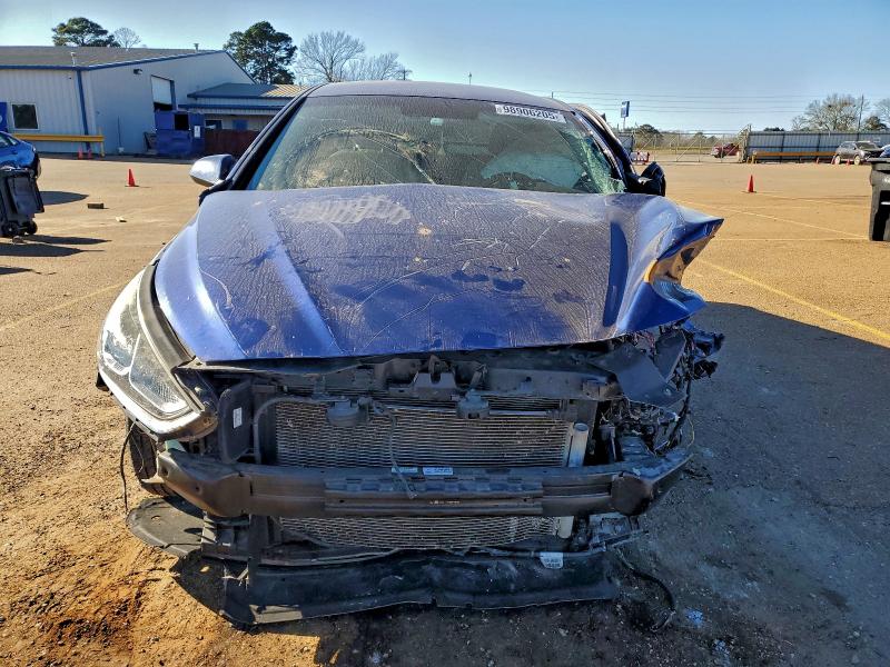 Фото 5 - HYUNDAI SONATA